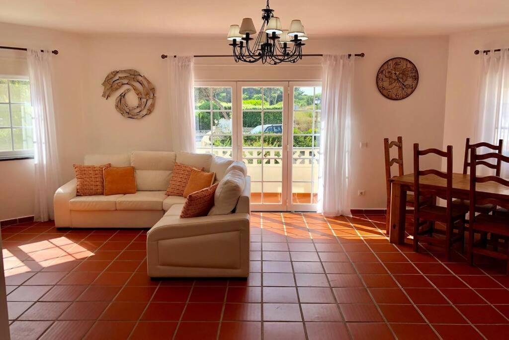 Golf, Beach & Pool House Amoreira  Exteriér fotografie